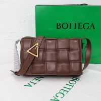 Bottega Veneta Large Cassette Crossbody Bag with Triangle Buckle In Intreccio Padded Lambskin Coffee