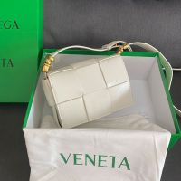 Bottega Veneta Mini Cassette Crossbody Bag In Intreccio Waxed Leather White