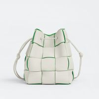 Bottega Veneta Small Cassette Bucket Bag In Intreccio Grained Calfskin White/Green