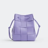 Bottega Veneta Small Cassette Bucket Bag In Intreccio Lambskin Purple