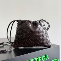 Bottega Veneta Small Dustbag In Intrecciato Leather Coffee