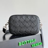 Bottega Veneta Small Camera Bag In Intreccio Grained Leather Black