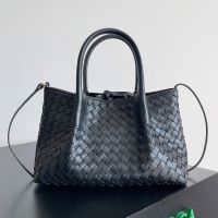 Bottega Veneta Small Pinacoteca Tote 24 In Intrecciato Silky Calfskin Black
