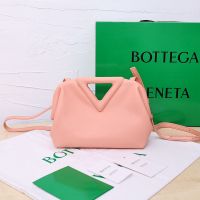 Bottega Veneta Small Point Top Handle Bag In Calfskin Pink