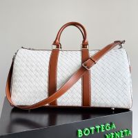 Bottega Veneta Medium Cabin Duffle In Intrecciato Leather White