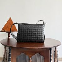 Bottega Veneta Tribeca Crossbody Bag In Intrecciato Calfskin Black