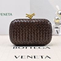 Bottega Veneta Knot Clutch In Intrecciato Snakeskin Brown