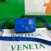 Bottega Veneta Micro Cassette Crossbody Bag In Intreccio Waxed Leather Blue