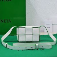 Bottega Veneta Micro Cassette Crossbody Bag In Intreccio Grained Calfskin White/Green