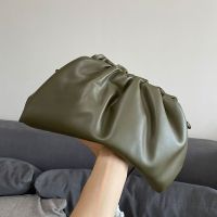 Bottega Veneta Pouch with Strap In Calfskin Olive