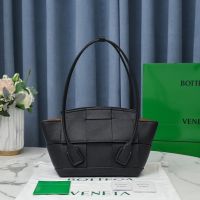 Bottega Veneta Small Arco Top Handle Bag In Intreccio Grained Calfskin Black