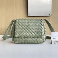 Bottega Veneta Small Cobble Messenger Bag In Intrecciato Leather Olive