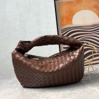 Bottega Veneta Small Jodie Shoulder Bag In Intrecciato Leather Coffee