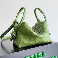 Bottega Veneta Loop Top Handle Crossbody Bag In Intrecciato Leather Green