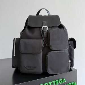 Bottega Veneta Crossroad Multipocket Backpack In Nylon Black
