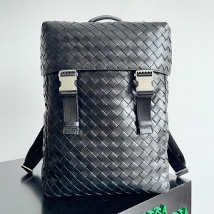 Bottega Veneta Flap Backpack In Intrecciato Calfskin Black/Silver