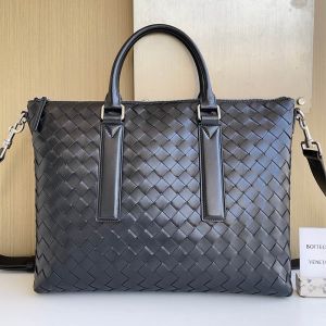 Bottega Veneta Soft Briefcase In Intrecciato Calfskin Black