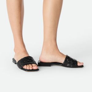 Bottega Veneta Parco Flat Slides Women Intrecciato Lambskin Black