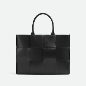 Bottega Veneta Small East-West Arco Tote In Intreccio Leather Black