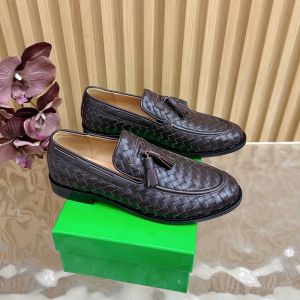 Bottega Veneta Loafers with Tassels Unisex Intrecciato Calfskin Coffee